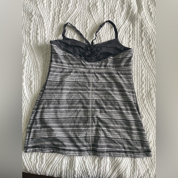 Lululemon Tank - Picture 2 of 4